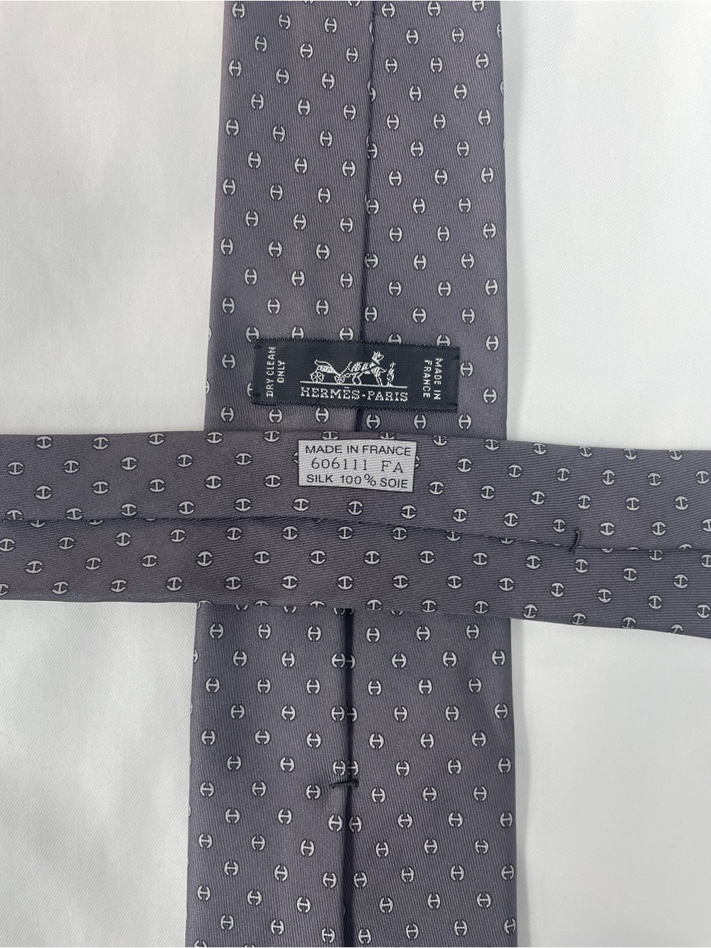 Hermes 100% Silk Gray Tie with Micro 'H' Motif “H TONNEAU” 606111 FA